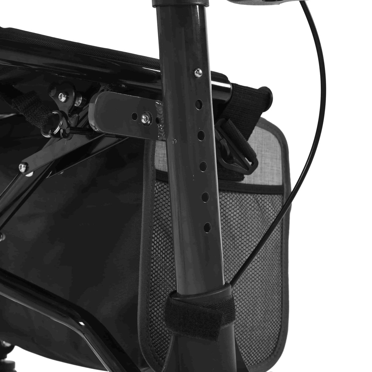 METRO MOBILITY M931 4-Wheel Rollator Walker with Seat & Basket