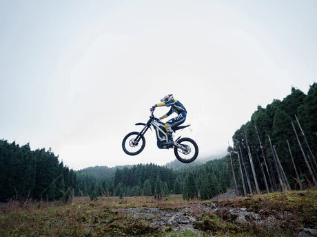 EKXBIKE M1: The 10000W E-Dirt Bike Built for Private Trails