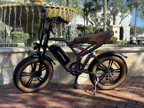 What Makes a 750W Electric Bike with Long-Range Battery Ideal for Commuting