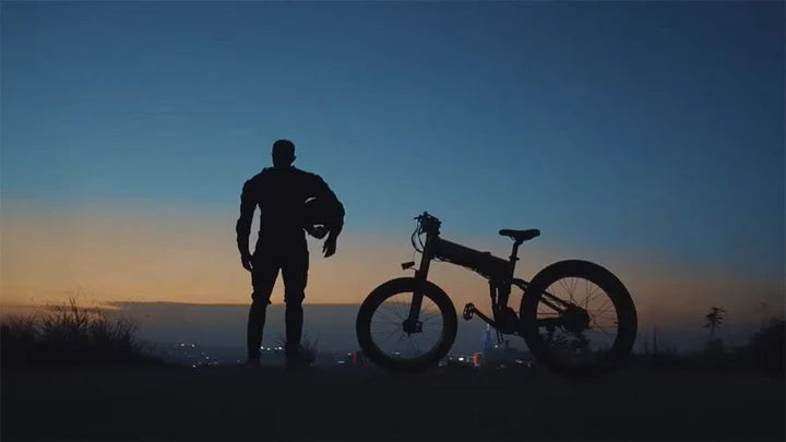 Get Ready For an Exciting Night Ride – Gleeride